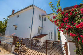 Отель Family Apartment Marija  Задар